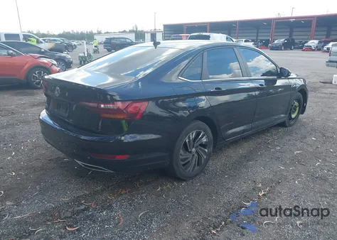 2019 Volkswagen Jetta 1.4T Sel Premium z USA, uszkodzony, nr VIN 3VWG57BU5KM094835